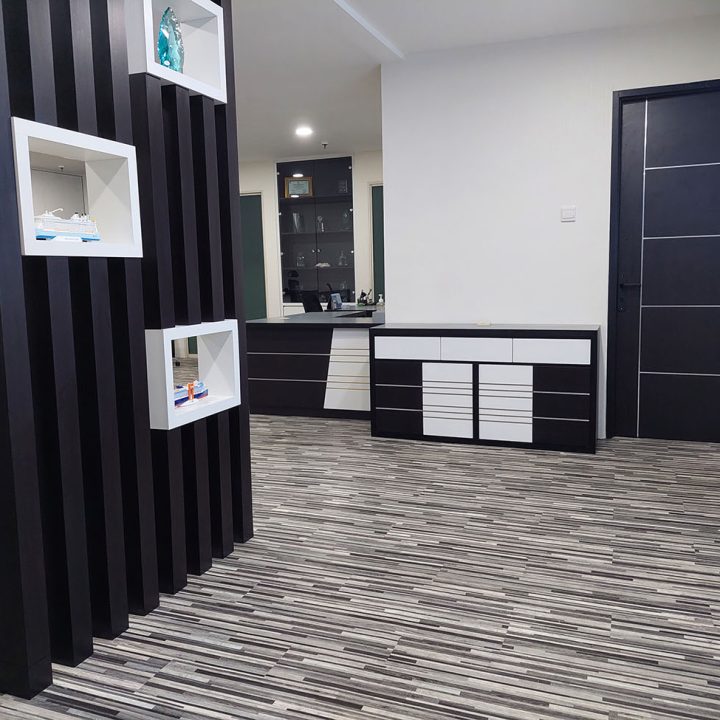 Office The Boulevard Apartment